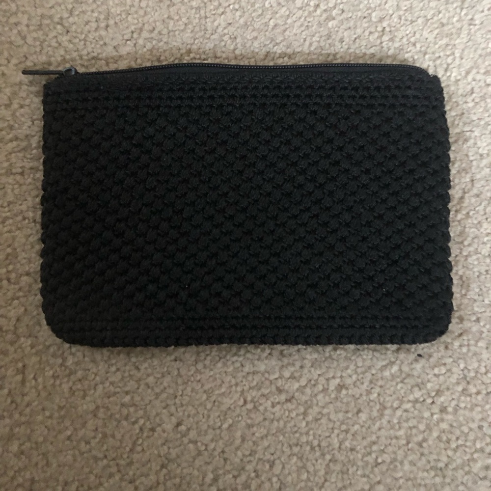 🖤2 adorable black pouches🖤